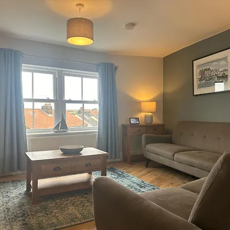 Church Walk View * 파일리